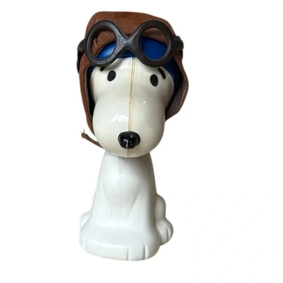 Avon Vintage Snoopy Flying Ace Bubble Bath Bottle 4 fl oz - Picture 1 of 12